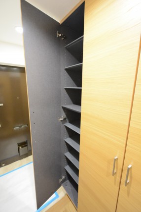 ガーデンハウス 玄関