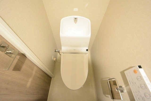日商岩井南烏山マンション トイレ
