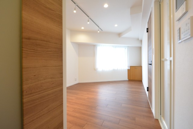 ユニーブル新宿西 洋室