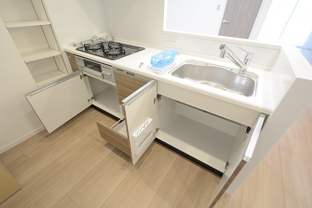 日商岩井南烏山マンション キッチン