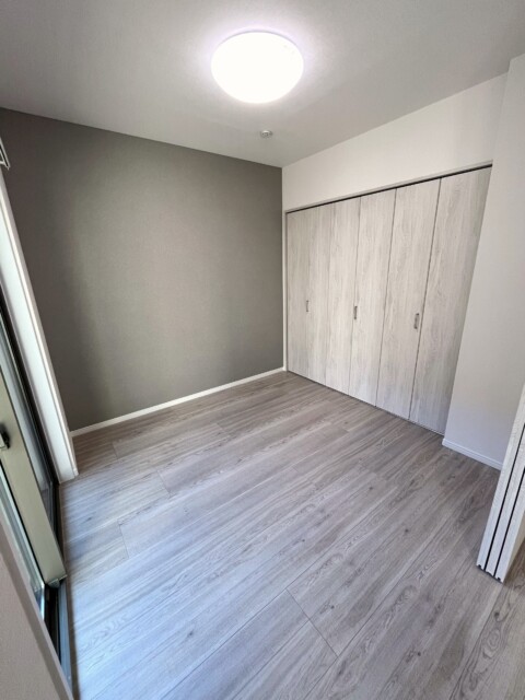 ビリジアン学芸大学 洋室