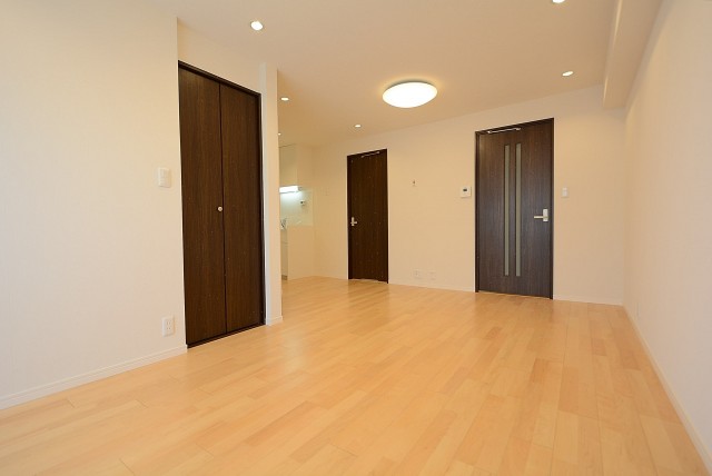 日商岩井豪徳寺マンション　LD