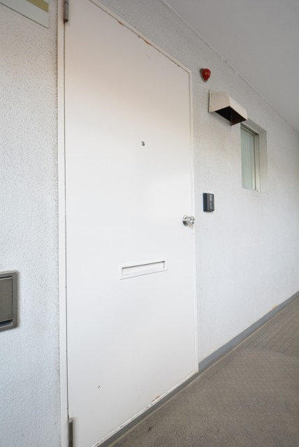 宏和マンション 玄関