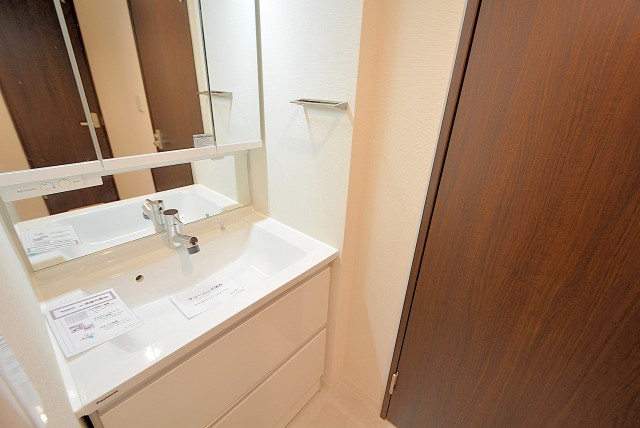 日商岩井豪徳寺マンション 　洗面