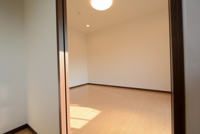 マンション小石川 洋室