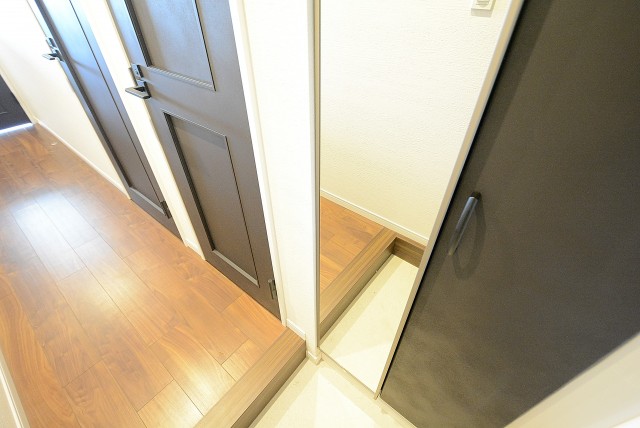 藤和三軒茶屋コープ 玄関