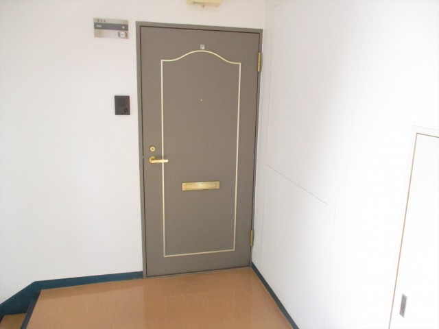 セレクトガーデン池袋　玄関