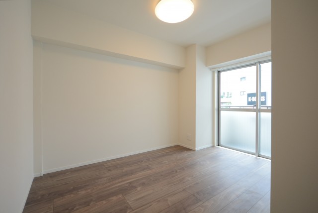 ライオンズマンション池袋 洋室1