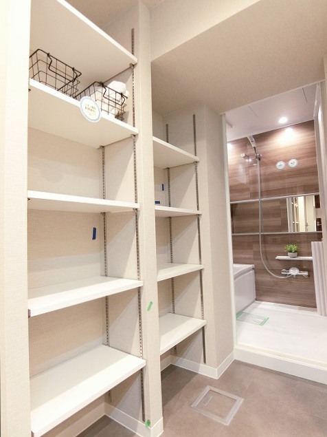 中央マンション　洗面室