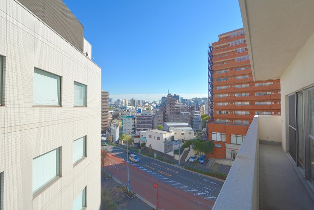 シャトレ市ヶ谷 バツコニー東