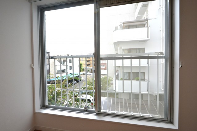 宏和マンション 洋室2