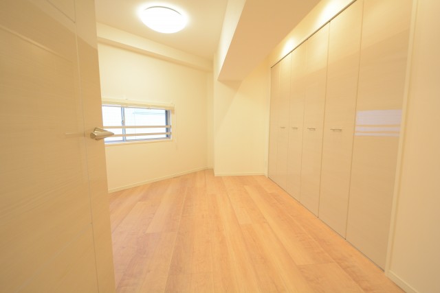 シャトレ市ヶ谷 洋室6.5