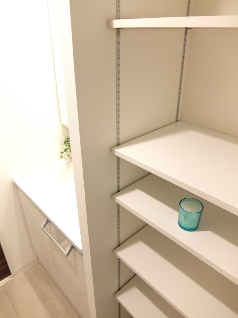 経堂ヒミコマンション　洗面所収納