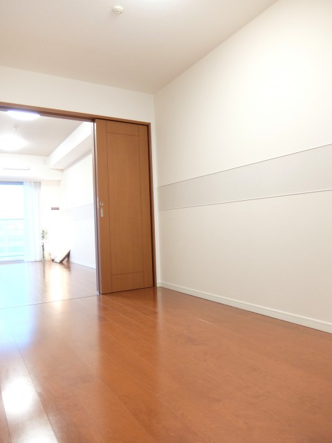 ベイクレストタワー＿洋室