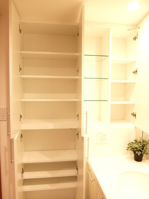 ベイクレストタワー＿洗面所収納