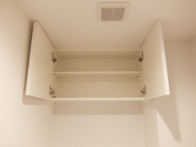 ザ・晴海レジデンス　トイレ収納