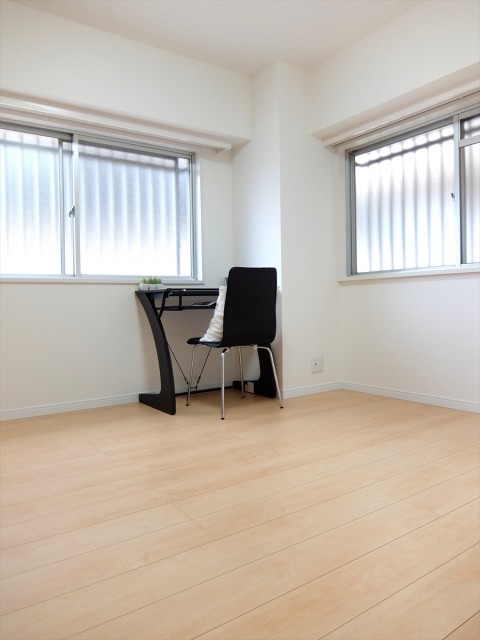 池ノ上グロリアハイツ　4.5帖洋室