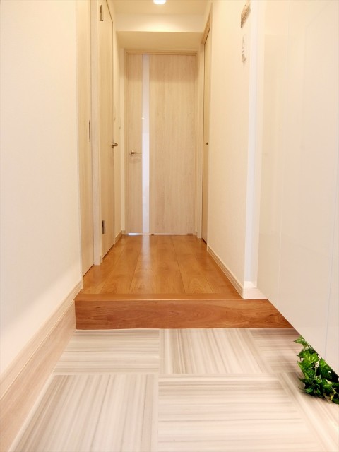 池ノ上グロリアハイツ　玄関