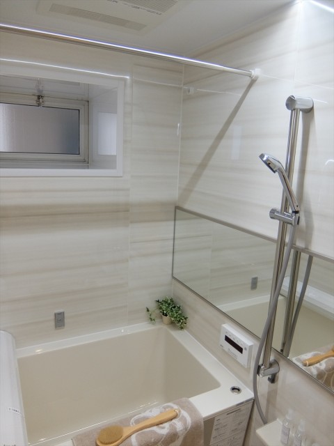 池ノ上グロリアハイツ　浴室