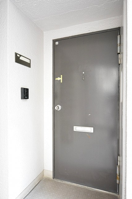 シャトー東洋南青山　玄関ドア