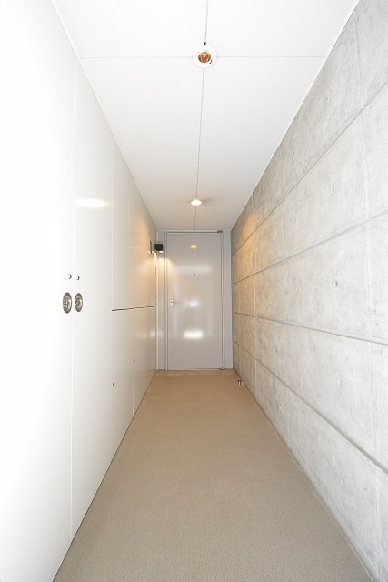 グランドメゾン目白　共用廊下
