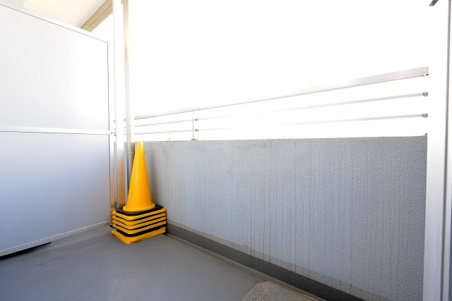 グランドメゾン目白　6.3帖ベッドルームのバルコニー