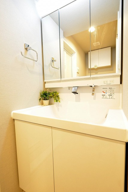 赤坂パレスマンション　洗面台