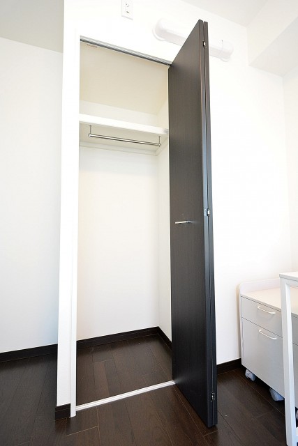 グランドメゾン目白　5.0帖ベッドルームの収納