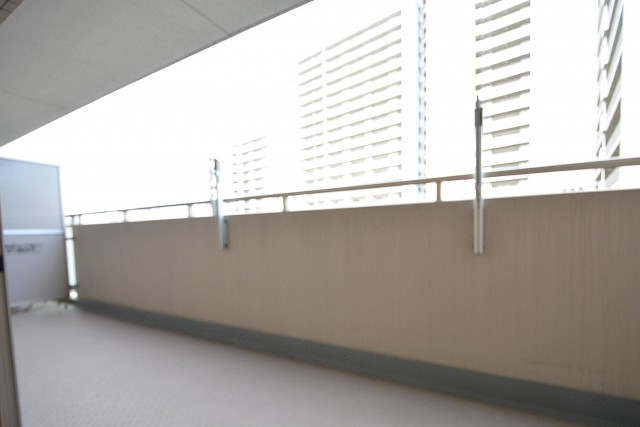 シティウインズ品川ガーデンコート　バルコニー