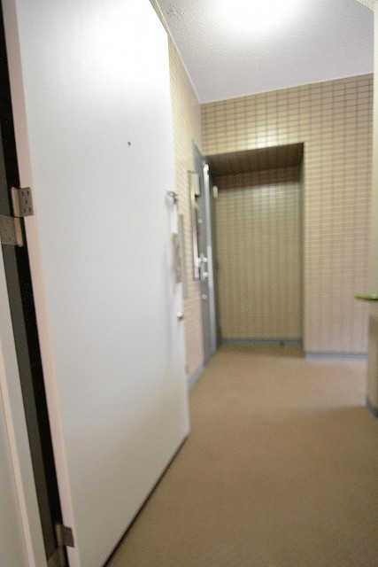 シティウインズ品川ガーデンコート　玄関