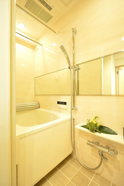 ライオンズマンション三軒茶屋　バスルーム