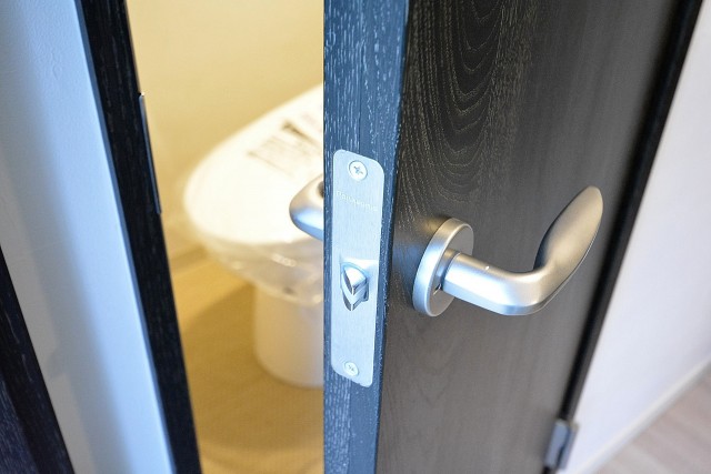 ライオンズマンション三軒茶屋　トイレ