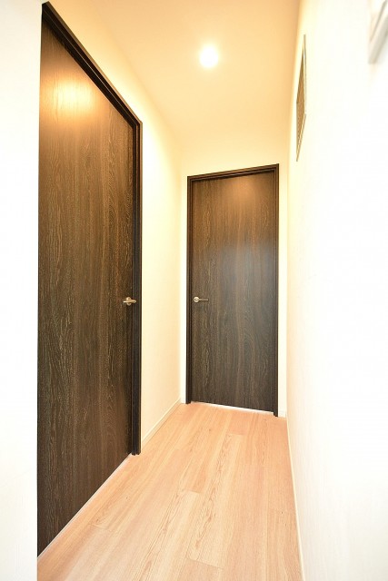 ライオンズマンション三軒茶屋　洋室ドア