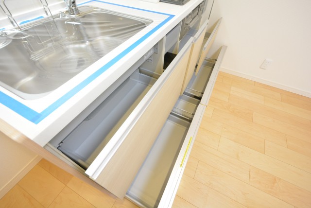 ハイネス小石川305　収納