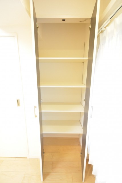 ハイネス小石川305　収納