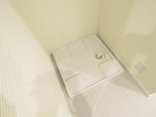 ライオンズマンション北新宿 洗濯機置場