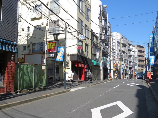 ドルミ東中野　周辺