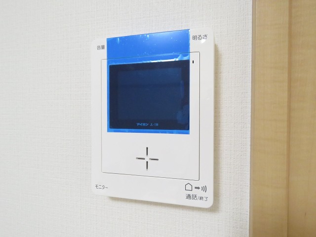 ドルミ東中野　TVモニター付きインターホン