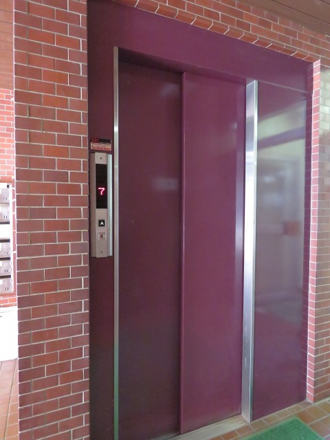 ハイマート若松　エレベーター