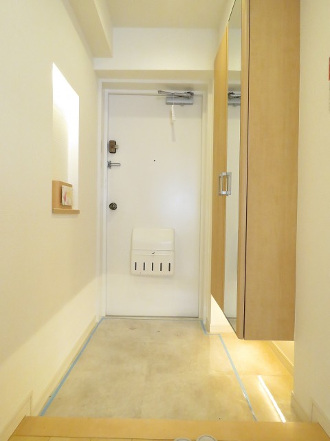 ハイマート若松　玄関ホール