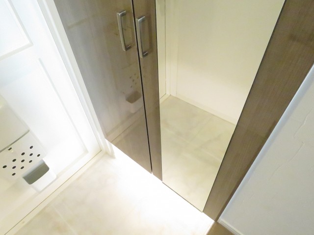 祐天寺第2コーポラス　シューズBOX