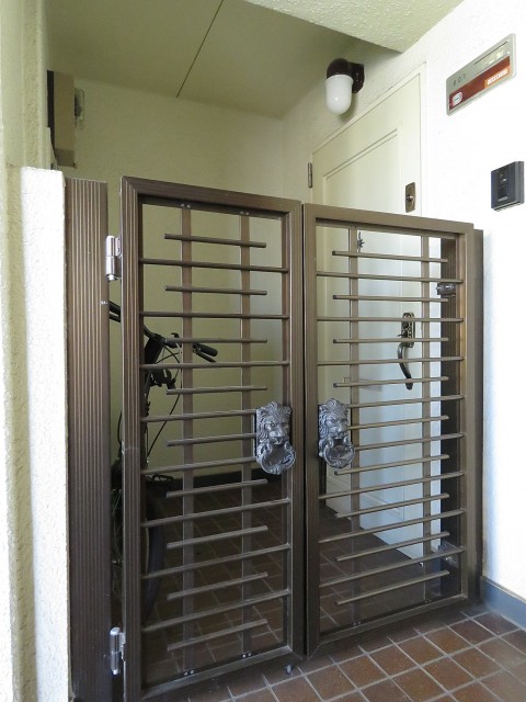 ハイマート若松　玄関