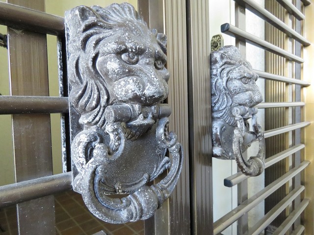 ハイマート若松　玄関