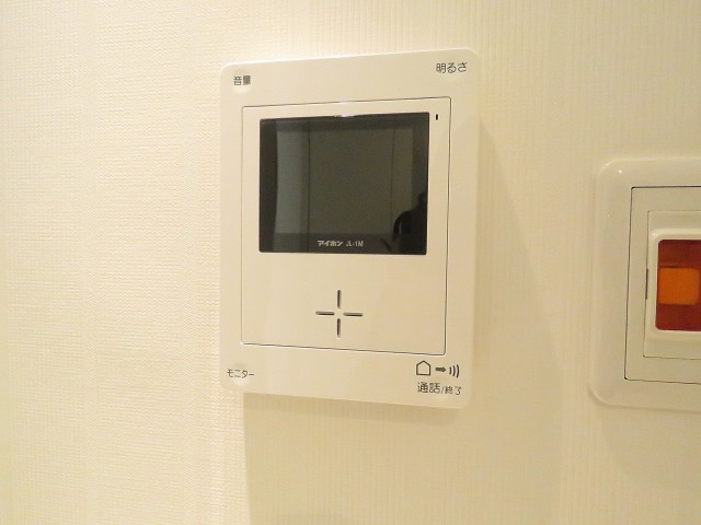 祐天寺第2コーポラス　TVモニター付きインターホン