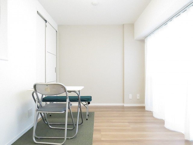 越前堀永谷マンション　ＬＤＫ約10帖