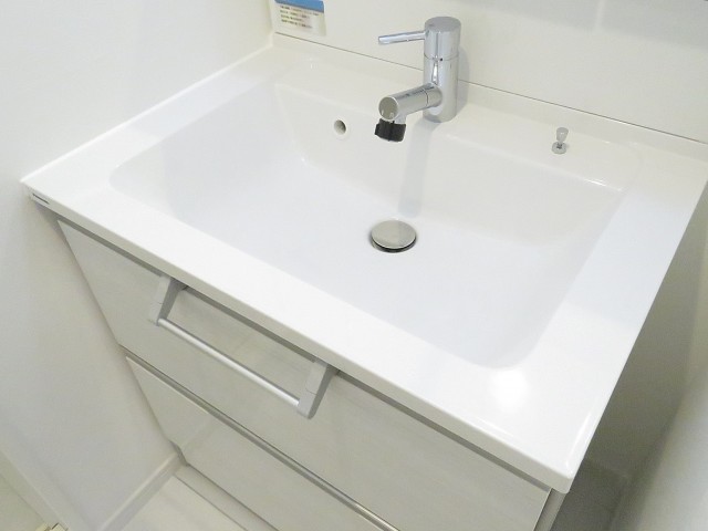 越前堀永谷マンション　洗面化粧台