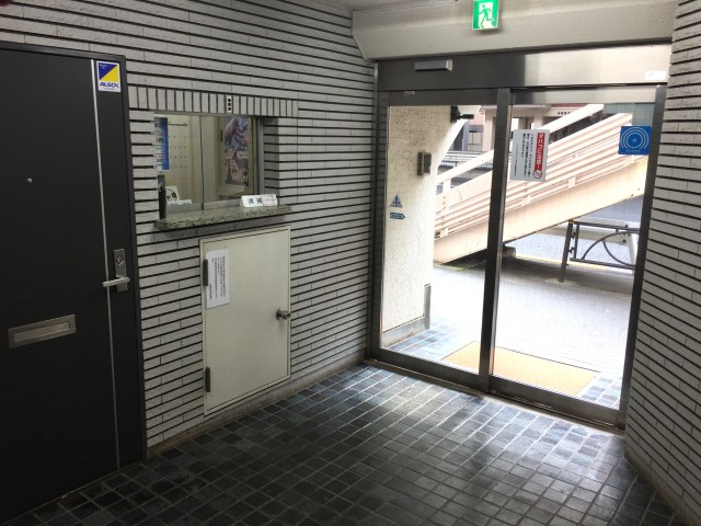 ライオンズマンション桜上水　エントランス