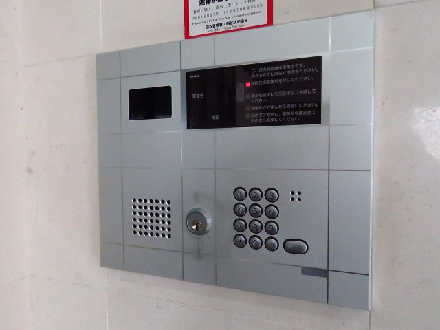 レックス神宮外苑　オートロック