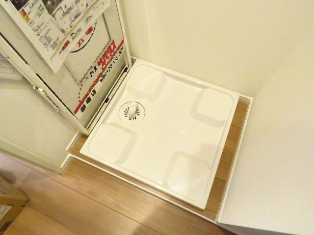 レックス神宮外苑　洗濯機置場