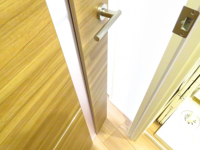 レックス神宮外苑　ＬＤＫ扉